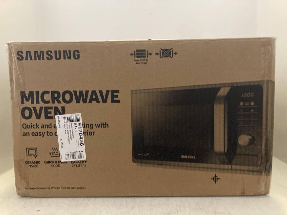 Lot 271  
            Chesterfield SR47 - Parcel Delivery Only 

                
SAMSUNG 23L 800W MICROWAVE OVEN - MODEL NO. MS23F301TAK ORIGINAL RRP £149 (LOCATI...