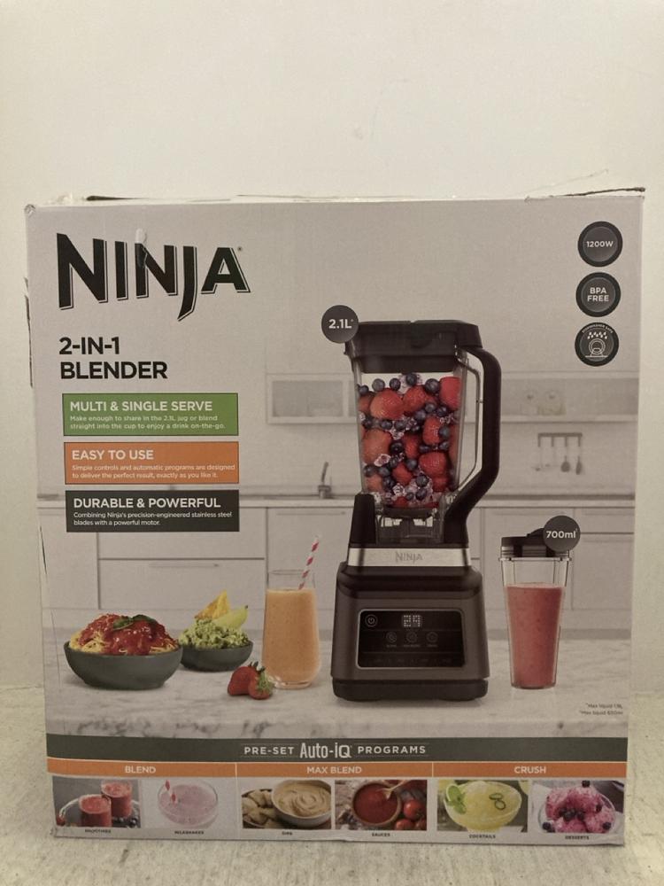Lot 276  
            Chesterfield SR47 - Parcel Delivery Only 

                
NINJA 2 IN 1 BLENDER WITH AUTO IQ ORIGINAL RRP £129 (LOCATION: A9)