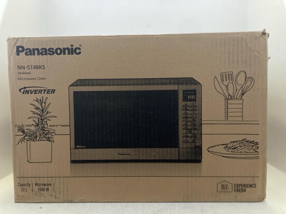 Lot 277  
            Chesterfield SR47 - Parcel Delivery Only 

                
PANASONIC 32L 1000W MICROWAVE ORIGINAL RRP £199 - MODEL NO. NN-ST48KS (LOCATION: A9)