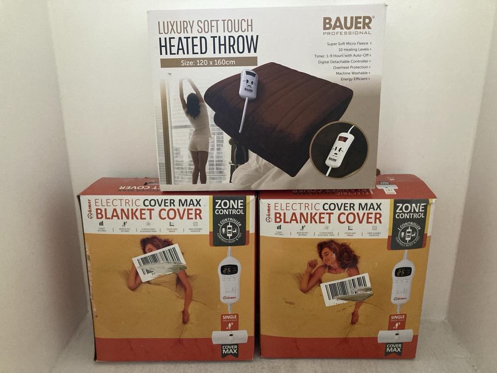 Lot 316  
            Chesterfield SR47 - Parcel Delivery Only 

                
3 X ASSORTED HEATED BLANKETS TO INCLUDE BAUER LUXURY SOFT HEATED THROW 120 X 160C...