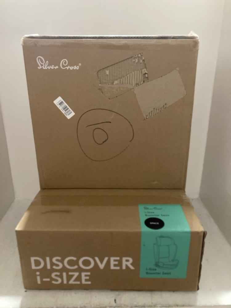 Lot 322  
            Chesterfield SR47 - Parcel Delivery Only 

                
SILVER CROSS DISCOVER ISIZE CAR SEAT ORIGINAL RRP £150 (LOCATION: A11)