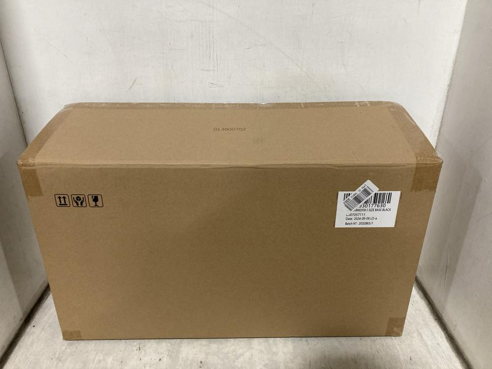 Lot 367  
            Chesterfield SR47 - Parcel Delivery Only 

                
MAXI COSI CABRIOFIX ISIZE BASE ORIGINAL RRP £129 (LOCATION: B2)