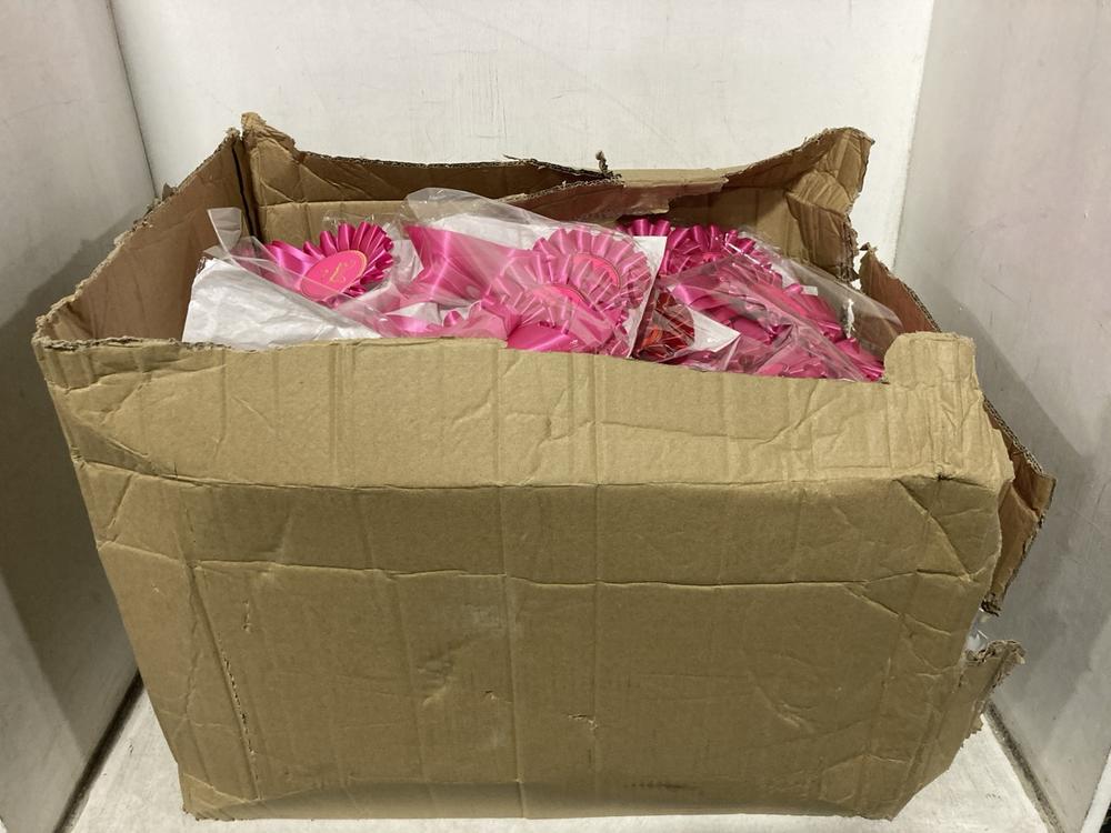 Lot 377  
            Chesterfield SR47 - Parcel Delivery Only 

                
BOX OF EQUESTRIAN AWARD RIBBONS TO INCLUDE PRETIGE EQUESTRIAN FIRST PLACE RIBBON ...