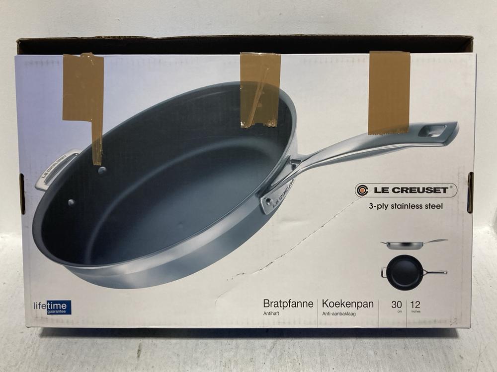 Lot 41  
            Chesterfield SR47 - Parcel Delivery Only 

                
LE CREUSET 3 PLY STAINLESS STEEL 30CM FRYING PAN ORIGINAL RRP £219 (LOCATION: D8)