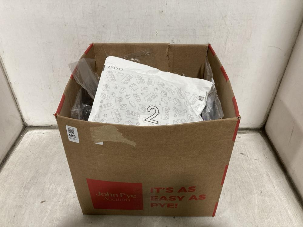 Lot 486  
            Chesterfield SR47 - Parcel Delivery Only 

                
BOX OF ASSORTED LEGO PIECES TO INCLUDE BAG 2 6543171 (LOCATION: B7)