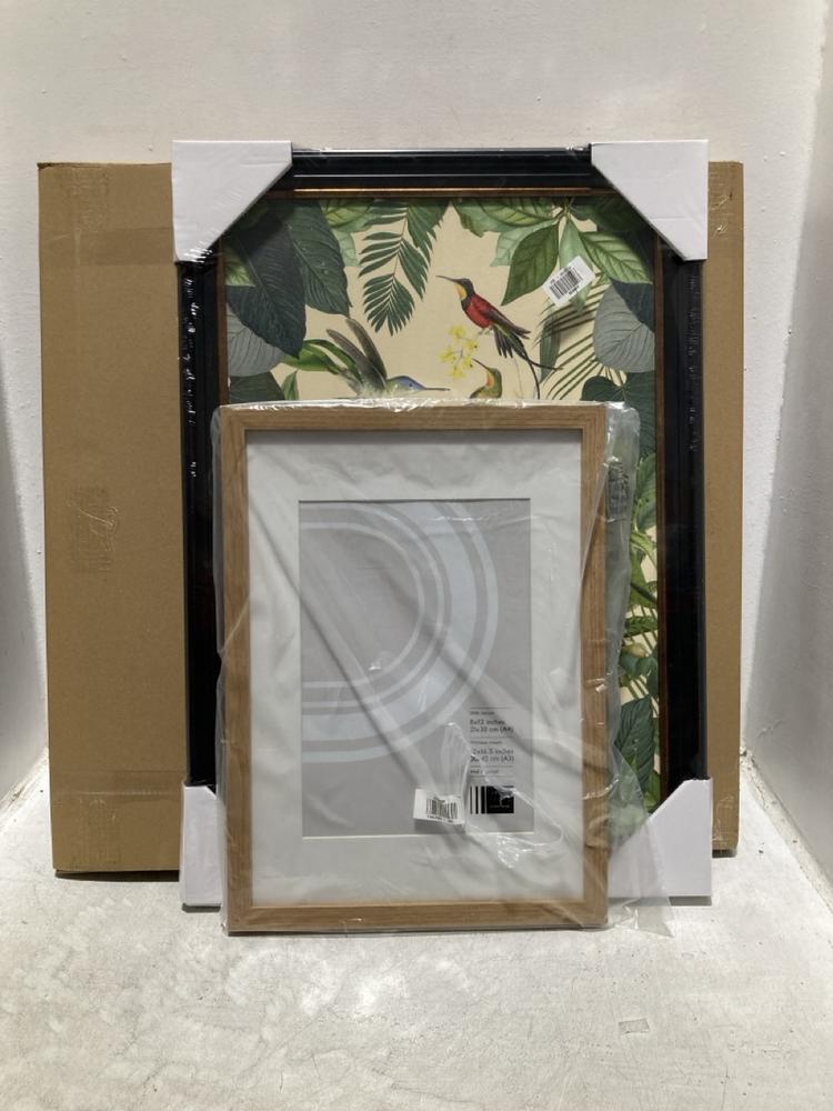 Lot 702  
            Chesterfield SR47 - Parcel Delivery Only 

                
3 X ASSORTED HOUSEHOLD DECORATIVE ITEMS TO INLCLUDE TROPICAL TOUCANS BY ANDREA HA...