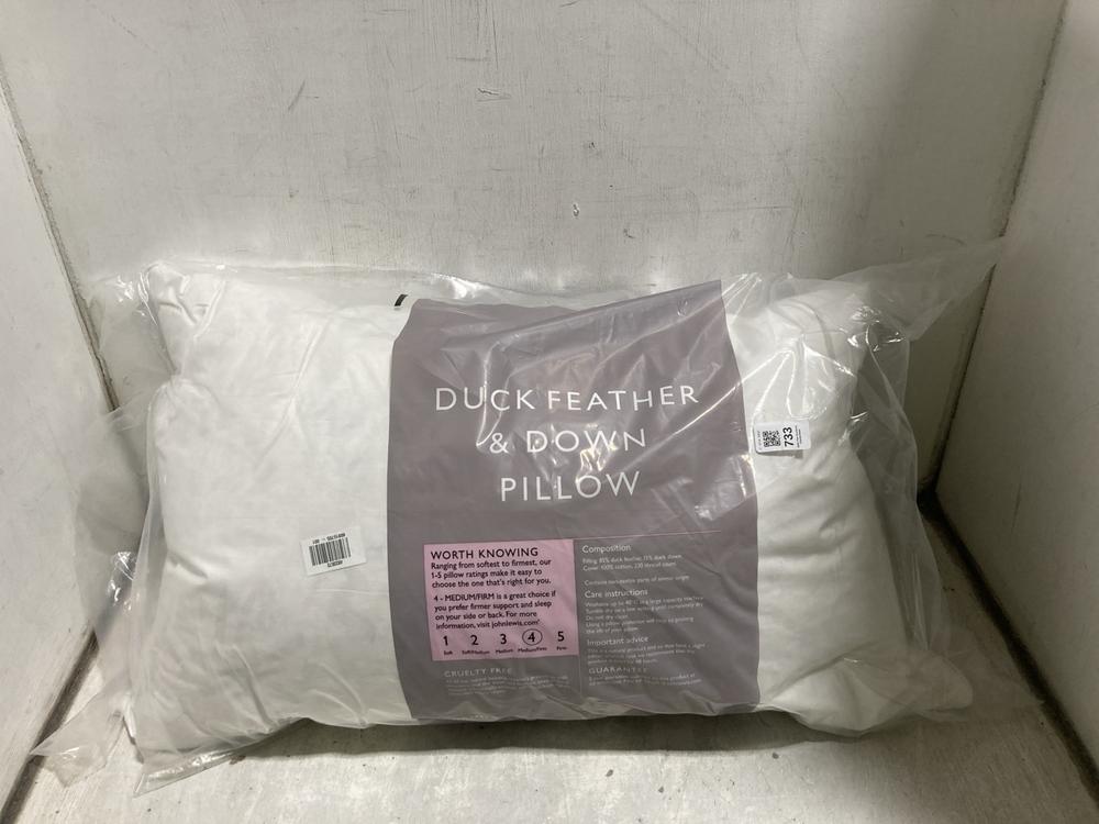 Lot 733  
            Chesterfield SR47 - Parcel Delivery Only 

                
JOHN LEWIS DUCK FEATHER AND DOWN PILLOW - 60815705 (LOCATION: C6)