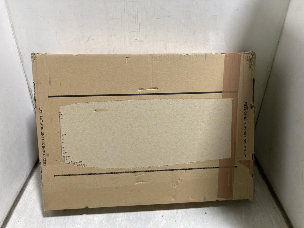 Lot 734  
            Chesterfield SR47 - Parcel Delivery Only 

                
JOHN LEWIS TEXTILES FACTORY MADE TO MEASURE CURTAINS IN GREY - 68820802 (LOCATION...