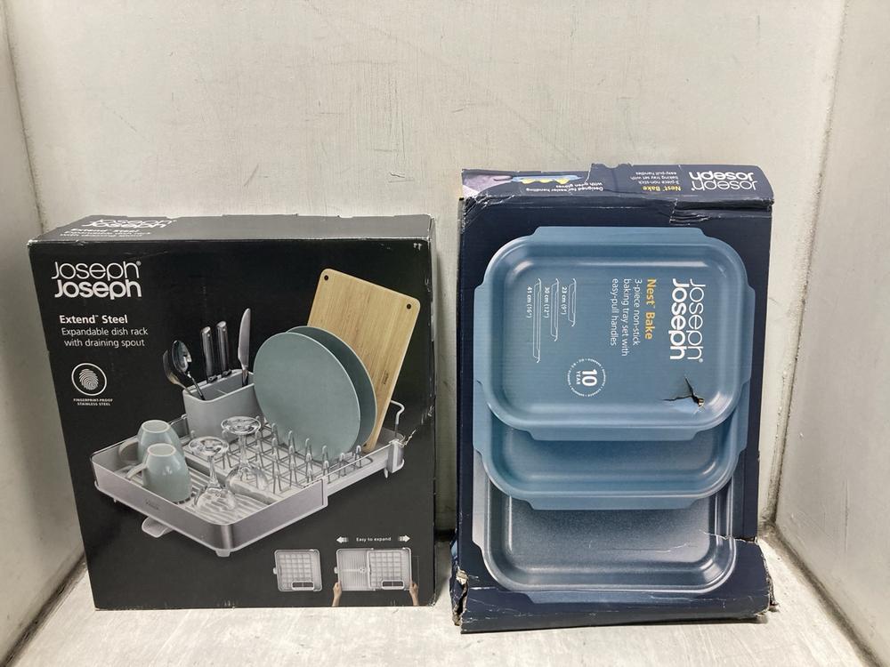 Lot 750  
            Chesterfield SR47 - Parcel Delivery Only 

                
7 X ASSORTED BEDDING ITEMS TO INCLUDE SANDERSON X NATIONAL TRUST BIRDS AND BERRIE...