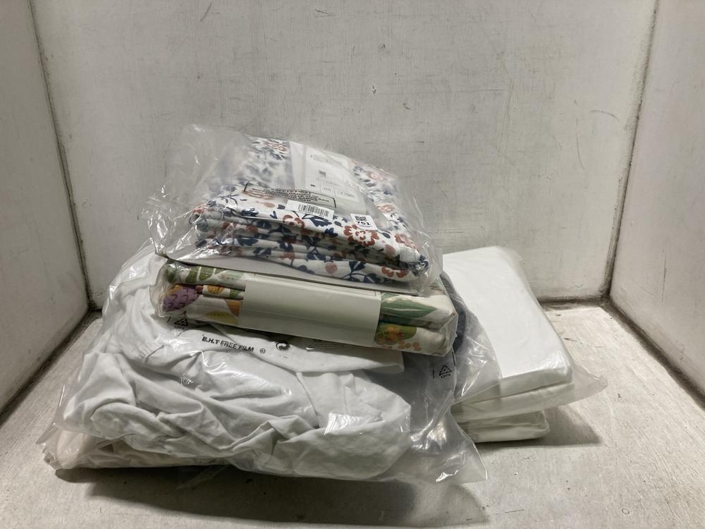 Lot 751  
            Chesterfield SR47 - Parcel Delivery Only 

                
JOSEPH JOSEPH EXTEND STEEL EXPANDABLE DISH RACK TO INCLUDE JOSEPH JOSEPH NEST BAK...