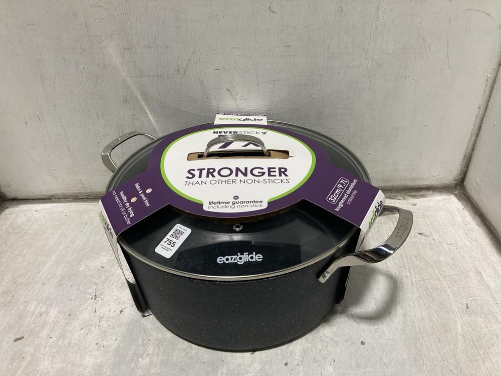 Lot 755  
            Chesterfield SR47 - Parcel Delivery Only 

                
EAZIGLIDE NEVERSTICK 2 32CM TOUGHENED ALUMINIUM CASSEROLE DISH WITH LID (LOCATION...