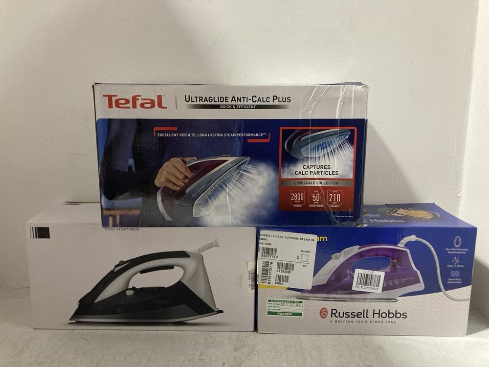 Lot 791  
            Chesterfield SR47 - Parcel Delivery Only 

                
3 X ASSORTED STEAM IRONS TO INCLUDE TEFAL ULTRAGLIDE ANTI CALC PLUS STEAM IRON - ...