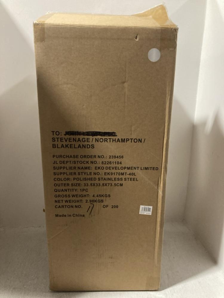 Lot 792  
            Chesterfield SR47 - Parcel Delivery Only 

                
JOHN LEWIS 40L TOUCH BIN - 82261104 (LOCATION: C9)