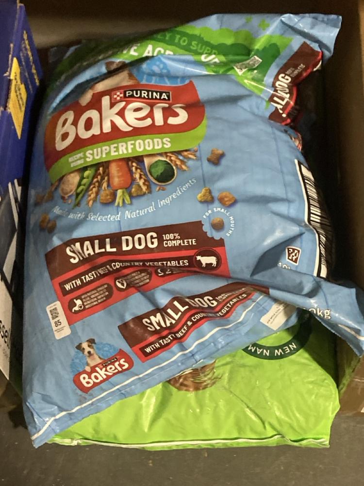 Lot 85  
            Chesterfield SR47 - Parcel Delivery Only 

                
BAKERS SMALL DOG SUPERFOODS DOG BISCUITS AND TO INCLUDE WAGG ACTIVE GOODNESS MEAT...