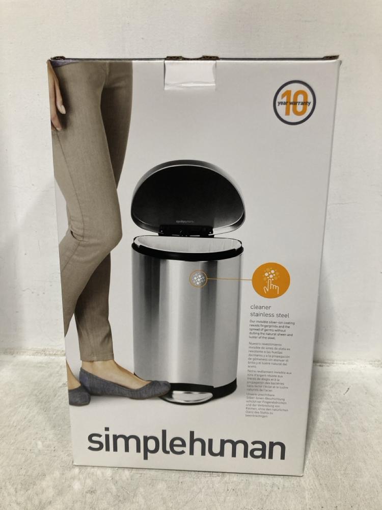 Lot 907  
            Chesterfield SR47 - Parcel Delivery Only 

                
SIMPLEHUMAN 10L SEMI-ROUND STEP CAN. (LOCATION: D1)