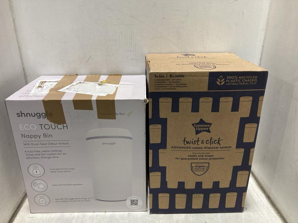 Lot 917  
            Chesterfield SR47 - Parcel Delivery Only 

                
TOMMEE TIPPEE TWIST & CLICK ADVANCED NAPPY DISPOSAL SYSTEM TO INCLUDE SHNUGGLE EC...