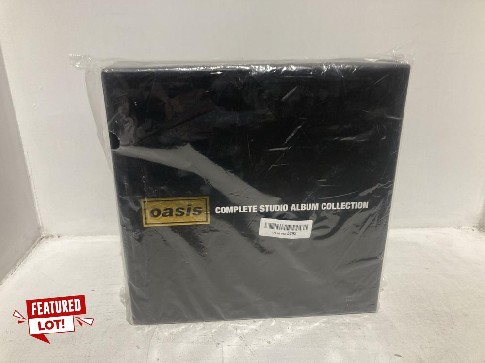 Lot 110  
            Chesterfield SR46 - Parcel Delivery Only 

                
OASIS COMPLETE STUDIO ALBUM COLLECTION (LOCATION: F1)