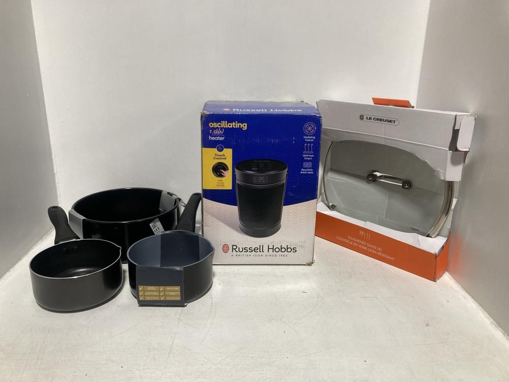 Lot 113  
            Chesterfield SR46 - Parcel Delivery Only 

                
5 X ASSORTED KITCHEN APPLIANCES TO INCLUDE LE CREUSET 28CM TOUGHENED GLASS LID (L...
