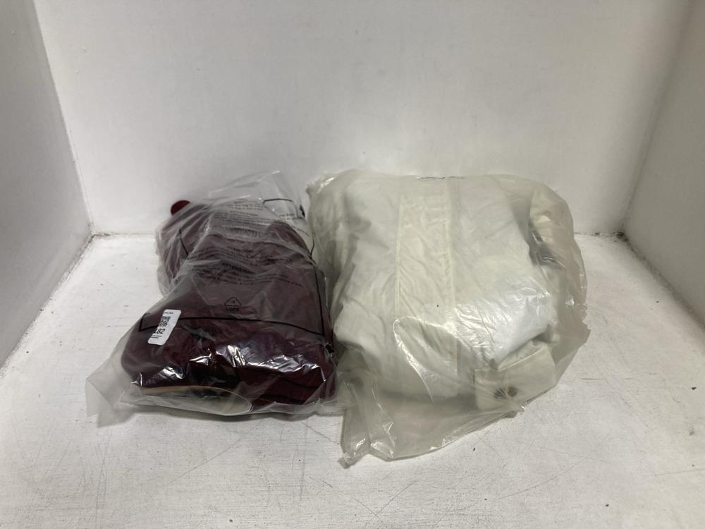 Lot 182  
            Chesterfield SR46 - Parcel Delivery Only 

                
TRESPASS WOMENS FUR HOOD RAIN & WIND PROOF COAT IN CREAM - UK SIZE XL TO INCLUDE ...