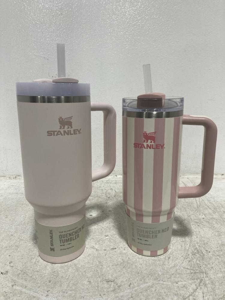 Lot 20  
            Chesterfield SR46 - Parcel Delivery Only 

                
STANLEY 30 OZ QUENCHER H2.0 TUMBLER IN PINK STRIPED TO INCLUDE STANLEY 40 OZ QUEN...