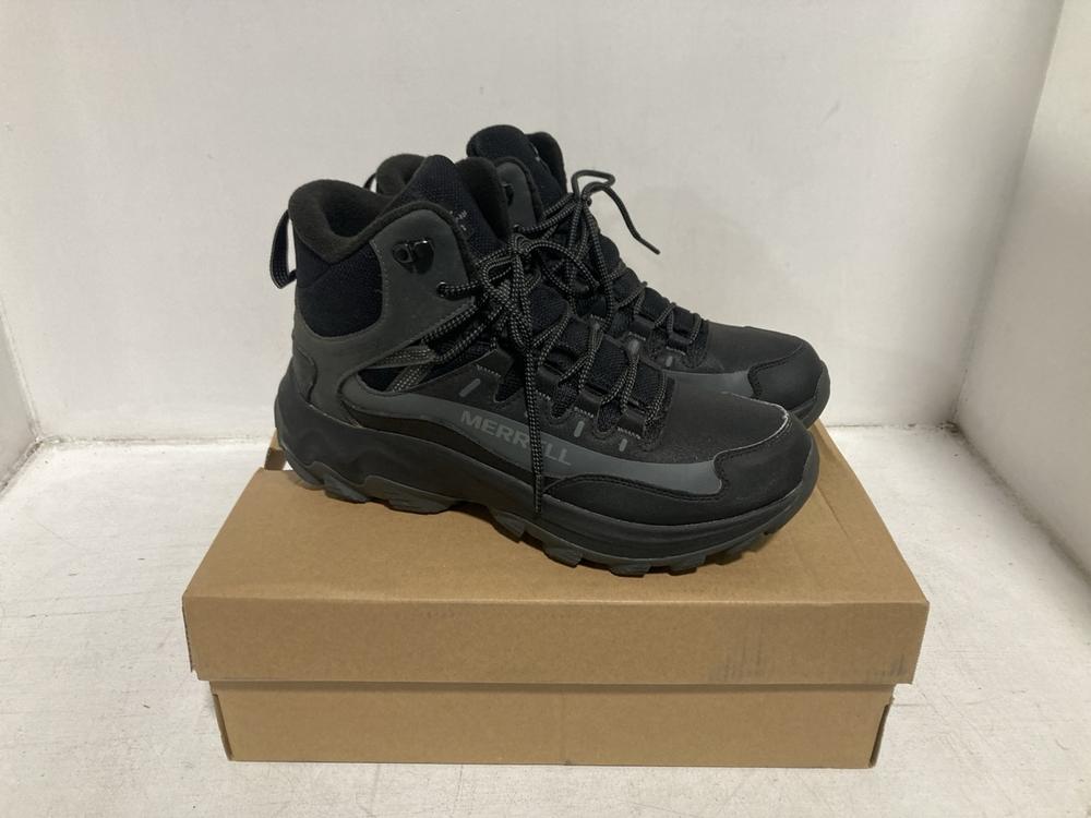 Lot 274  
            Chesterfield SR46 - Parcel Delivery Only 

                
MERRELL THERMO CHILL 2 SHOES IN BLACK - UK SIZE 9 (LOCATION: F5)