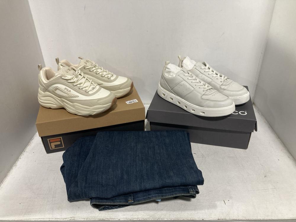Lot 279  
            Chesterfield SR46 - Parcel Delivery Only 

                
FILA SKYE ZP A WMN SHOES IN OYSTER GREY - UK SIZE 4.5 TO INCLUDE ECCO STREET 720 ...