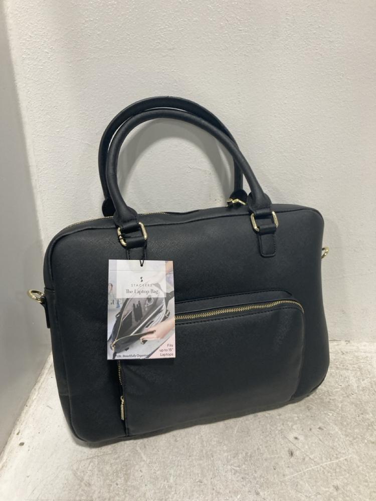 Lot 29  
            Chesterfield SR46 - Parcel Delivery Only 

                
STACKERS THE LAPTOP 15" BAG IN BLACK LEATHER (LOCATION: A1)