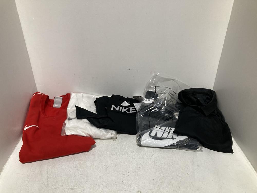 Lot 338  
            Chesterfield SR46 - Parcel Delivery Only 

                
5 X ASSORTED NIKE CLOTHING TO INCLUDE NIKE DRI-FIT LONG SLEEVE T SHIRT IN RED - U...