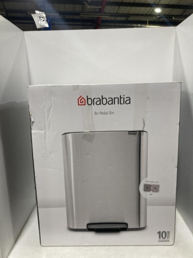 Lot 430  
            Chesterfield SR46 - Parcel Delivery Only 

                
BRABANTIA LARGE BO PEDAL BIN IN SILVER (LOCATION: E4)