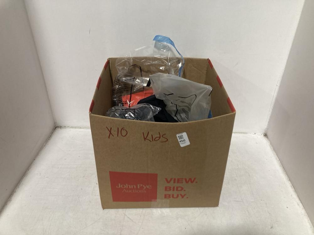 Lot 450  
            Chesterfield SR46 - Parcel Delivery Only 

                
10 X ASSORTED KIDS SPEEDOS TO INCLUDE SPEEDO OPEN BACK SWIMSUIT IN BLACK - UK SIZ...