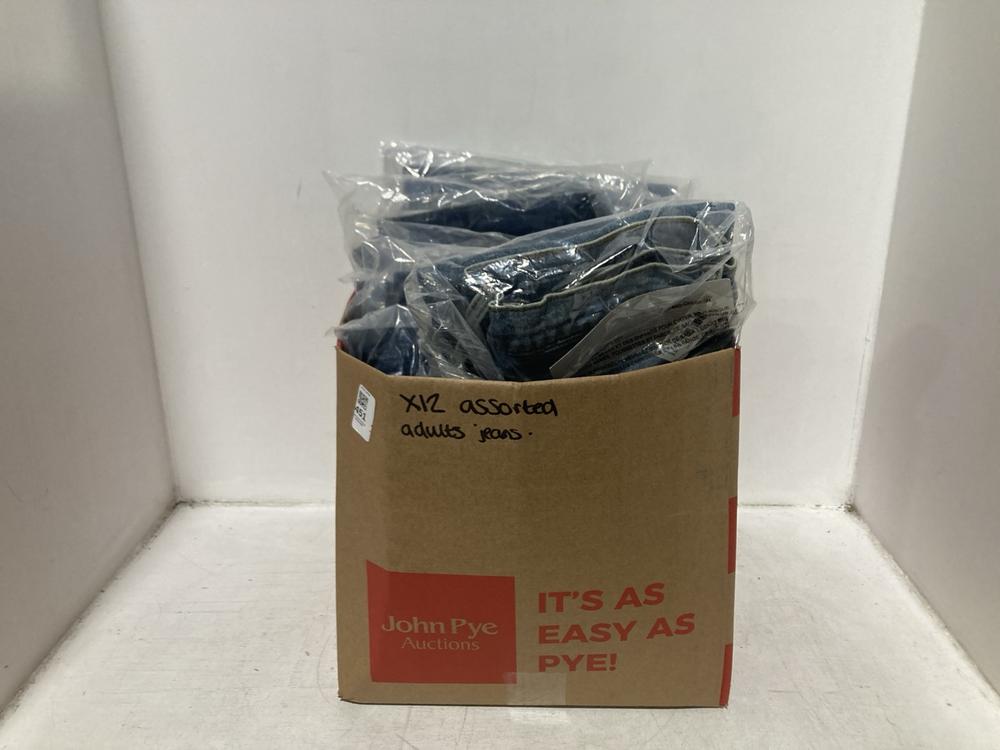 Lot 451  
            Chesterfield SR46 - Parcel Delivery Only 

                
12 X ASSORTED ADULTS JEANS TO INCLUDE STRAIGHT LEG JEANS IN LIGHT BLUE - UK SIZE ...