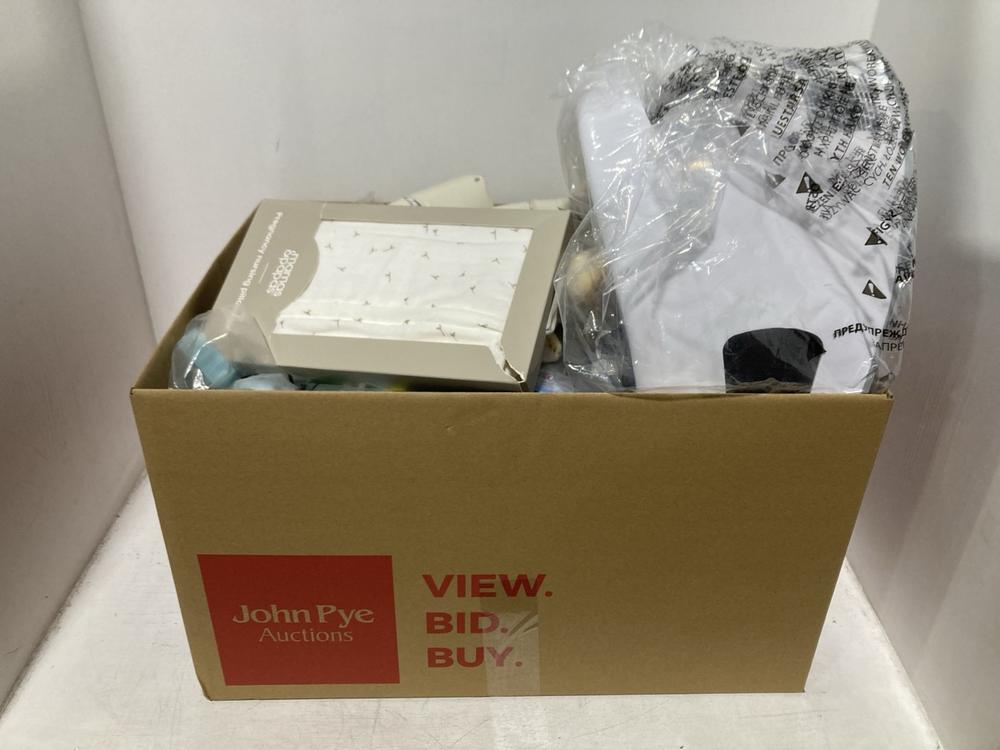 Lot 453  
            Chesterfield SR46 - Parcel Delivery Only 

                
QTY OF ASSORTED BABY ITEMS TO INCLUDE MAMAS & PAPAS PREGNANCY NURSING PILLOW COVE...