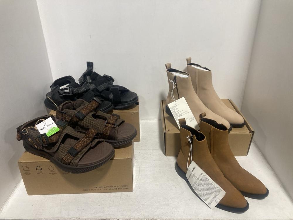 Lot 464  
            Chesterfield SR46 - Parcel Delivery Only 

                
4 X ASSORTED ADULTS SHOES TO INCLUDE SUEDE ANKLE BOOTS IN TAN - UK SIZE 5.5 (LOCA...