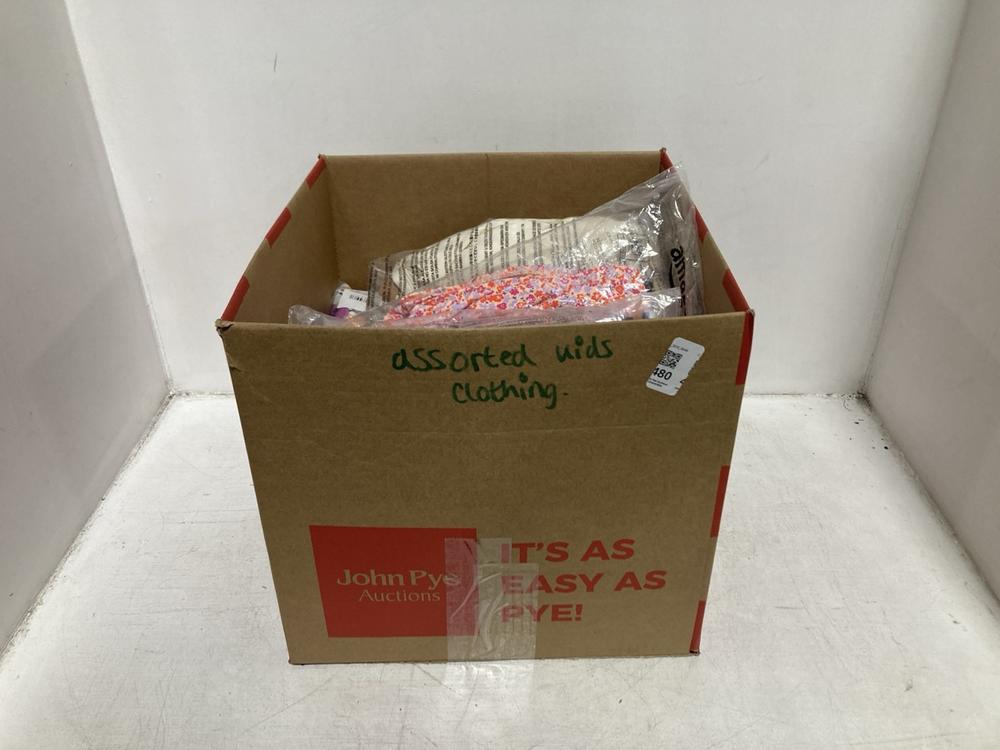 Lot 480  
            Chesterfield SR46 - Parcel Delivery Only 

                
QTY OF ASSORTED KIDS TOYS TO INCLUDE GIRLS DISNEY MARVEL FROZEN PRINCESS LEGGINGS...