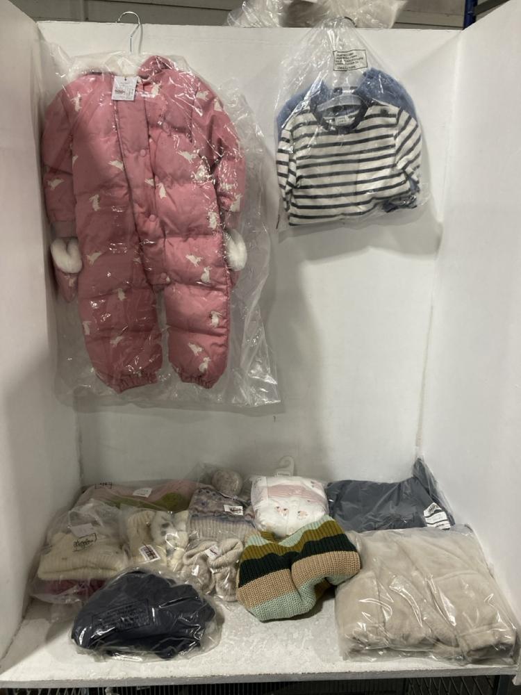 Lot 494  
            Chesterfield SR46 - Parcel Delivery Only 

                
QTY OF ASSORTED JOHN LEWIS KIDS CLOTHING TO INCLUDE 2-PACK GIRLS BEANIE IN PINK &...
