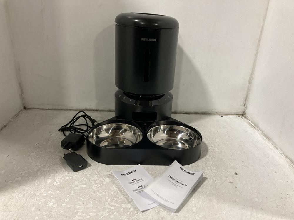 Lot 501  
            Chesterfield SR46 - Parcel Delivery Only 

                
PETLIBRO GRANARY AUTOMATIC FEEDER DUAL BOWL (LOCATION: D2)