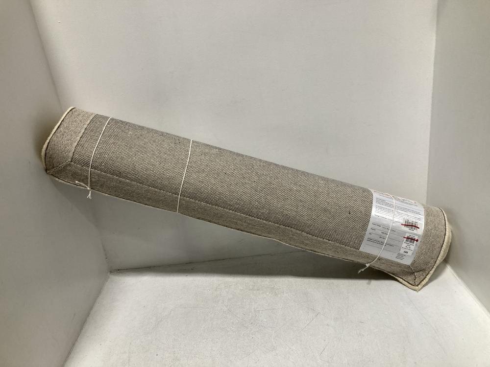 Lot 516  
            Chesterfield SR46 - Parcel Delivery Only 

                
JOHN LEWIS BORDER WOOL RUG IN IVORY ( 80 X 140CM ) (LOCATION: D3)