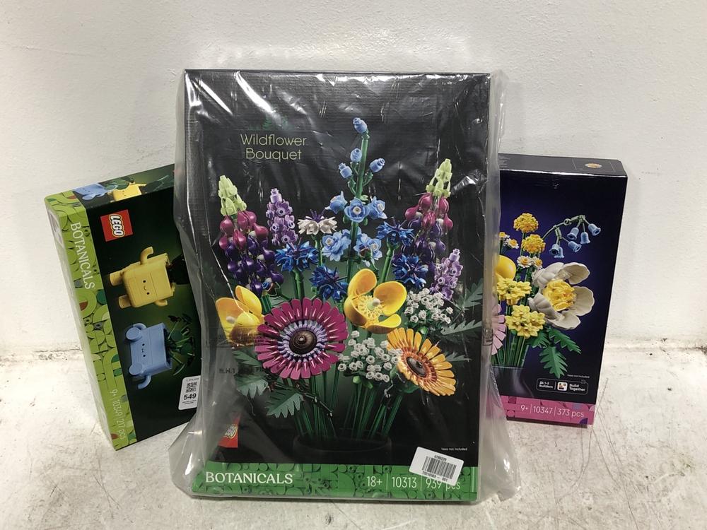 Lot 549  
            Chesterfield SR46 - Parcel Delivery Only 

                
3 X ASSORTED LEGO ITEMS TO INCLUDE LEGO BOTANICALS 10347 373-PCS PETITE SUNNY BOU...