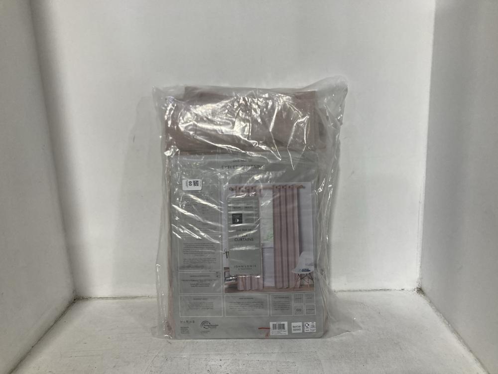 Lot 60  
            Chesterfield SR46 - Parcel Delivery Only 

                
EYELET TEXTURED WEAVE ROSE PINK CURTAINS (LOCATION: A2)