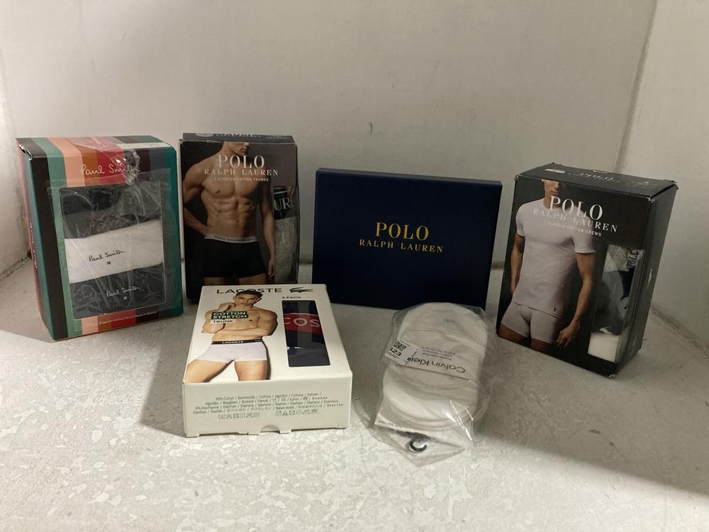 Lot 623  
            Chesterfield SR46 - Parcel Delivery Only 

                
QTY OF ASSORTED ADULTS BRANDED CLOTHING TO INCLUDE CALVIN KLEIN 3-PACK FOOTIE LOW...