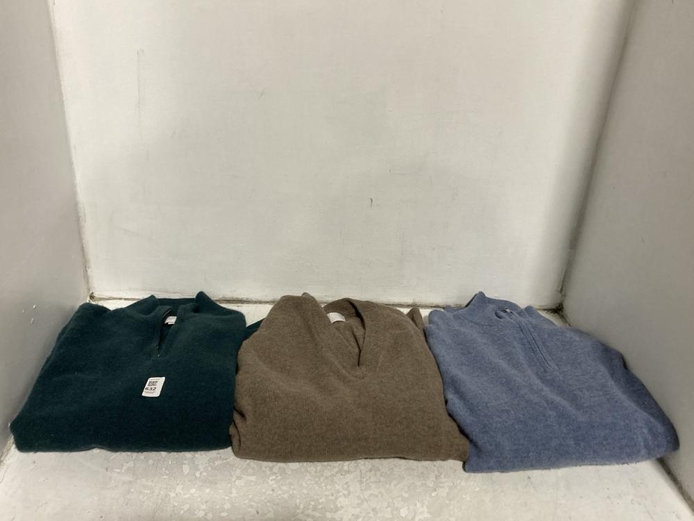 Lot 632  
            Chesterfield SR46 - Parcel Delivery Only 

                
3 X ASSORTED ADULTS CLOTHING TO INCLUDE /4 ZIP CASHMERE SWEATSHIRT IN GREEN - UK ...