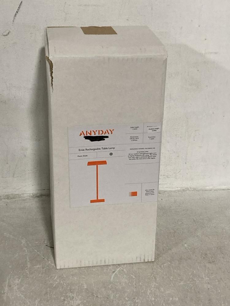 Lot 678  
            Chesterfield SR46 - Parcel Delivery Only 

                
QTY OF ASSORTED LAMPS TO INCLUDE ANVIL RECHARGEABLE LED TABLE LAMP (LOCATION: B1)