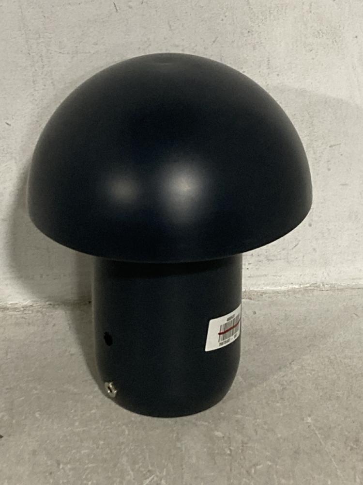 Lot 681  
            Chesterfield SR46 - Parcel Delivery Only 

                
QTY OF ASSORTED LAMPS TO INCLUDE LULU TRIPLE CEILING LIGHT (LOCATION: B1)