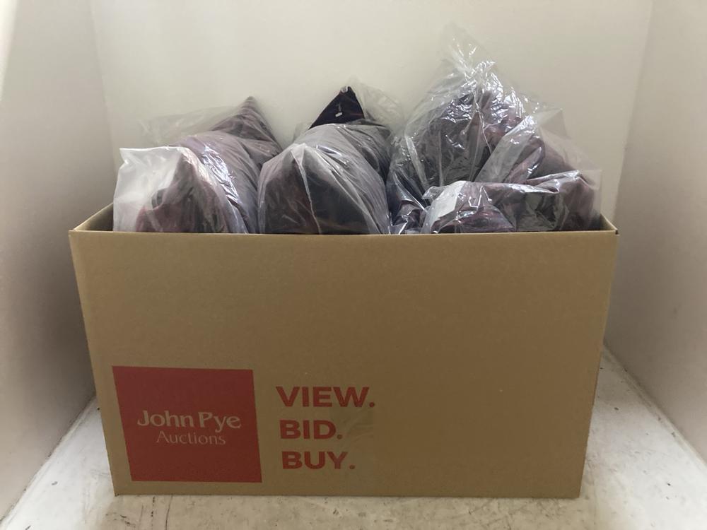 Lot 70  
            Chesterfield SR46 - Parcel Delivery Only 

                
3 X VELVET STRIPE CUSHION IN BURGUNDY - TOTAL LOT ORIGINAL RRP £120 (LOCATION: A2)