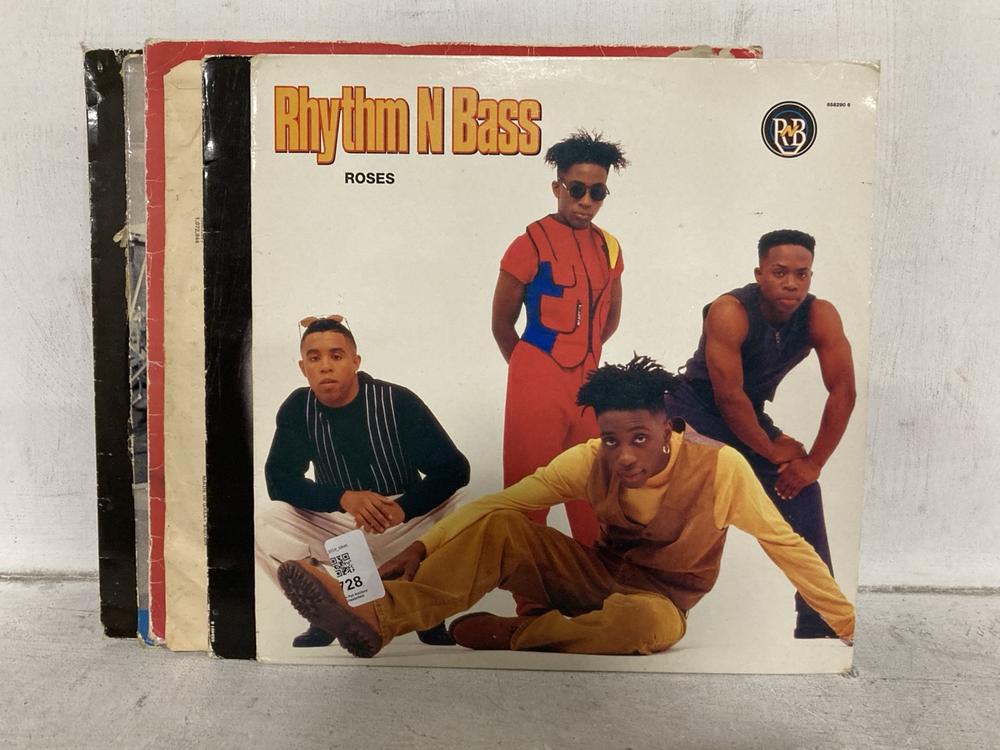 Lot 728  
            Chesterfield SR46 - Parcel Delivery Only 

                
5 X ASSORTED VINYLS TO INCLUDE RHYTHM N BASE VINYL (LOCATION: B3)