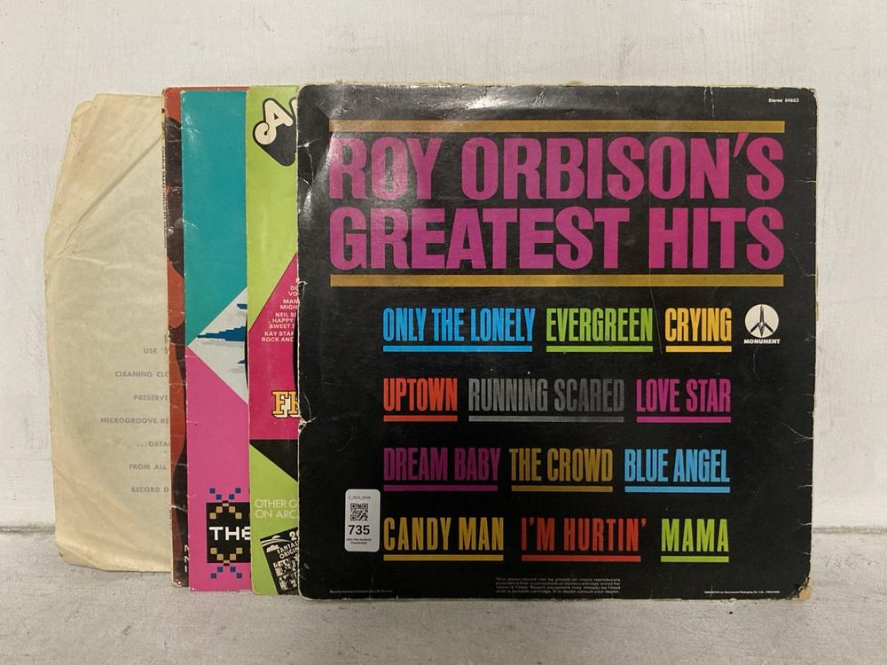 Lot 735  
            Chesterfield SR46 - Parcel Delivery Only 

                
5 X ASSORTED VINYLS TO INCLUDE ROY ORBISON'S GREATEST HITS VINYL (LOCATION: B3)
