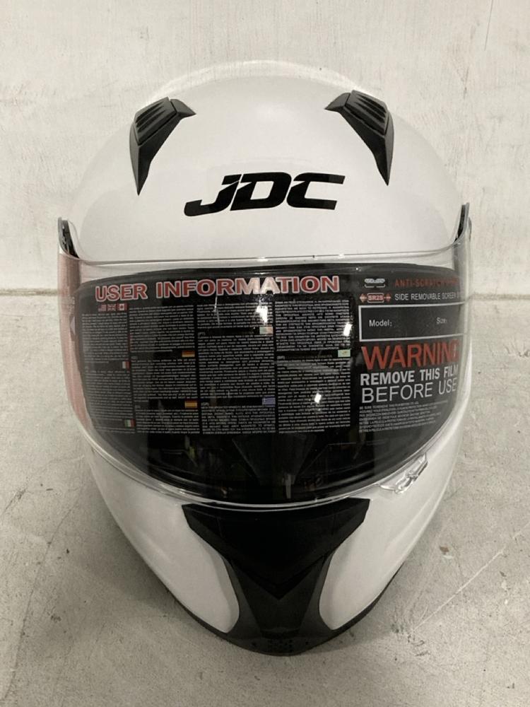 Lot 739  
            Chesterfield SR46 - Parcel Delivery Only 

                
JDC PRISM FULL-FACE SHIELD MOTORCYCLE HELMET IN WHITE & BLACK - SIZE: L (LOCATION...