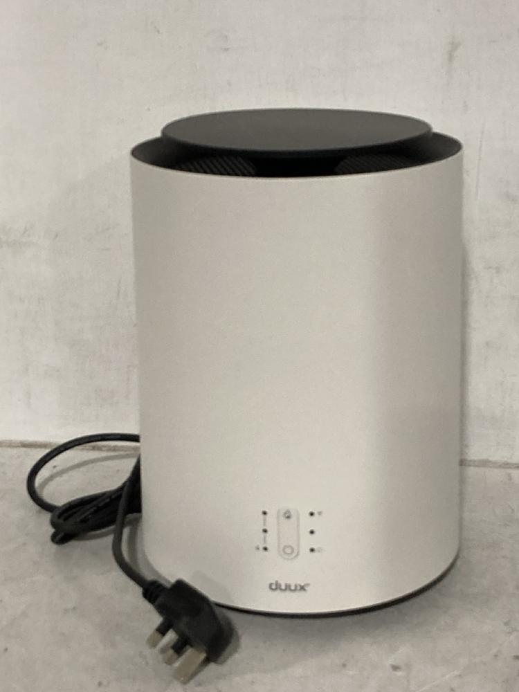 Lot 741  
            Chesterfield SR46 - Parcel Delivery Only 

                
DUUX THREESIXTY 2 HEATER IN WHITE - ORIGINAL RRP £119 (LOCATION: B3)