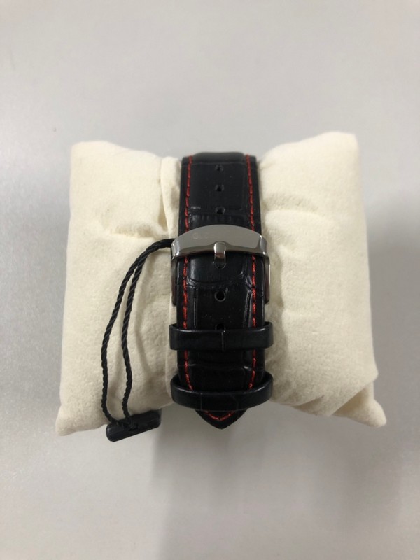 Lot 100  
            Nottingham SR1 - Delivery Only 

                
GLOBENFELD ROMAN CHRONO RED WATCH MODEL: GF0014