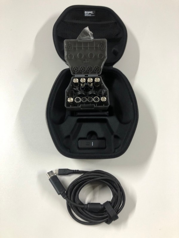 Lot 10  
            Nottingham SR1 - Delivery Only 

                
NACON REVOLUTION X UNLIMITED WIRELESS GAMING CONTROLLER (XBOX) - BLACK - ORIGINAL...